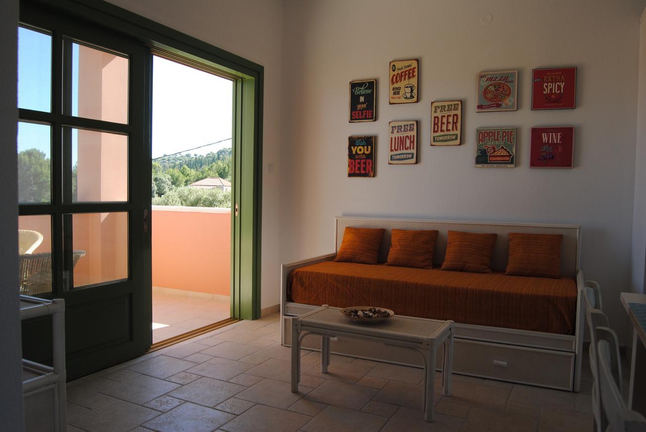 Kastos Villa Tati מראה חיצוני תמונה
